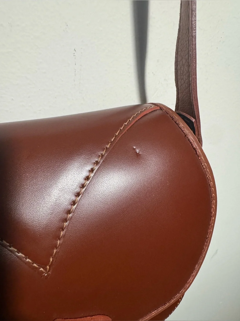 Beara Beara MONITA brown handmade cowhide arc side shoulder bag
